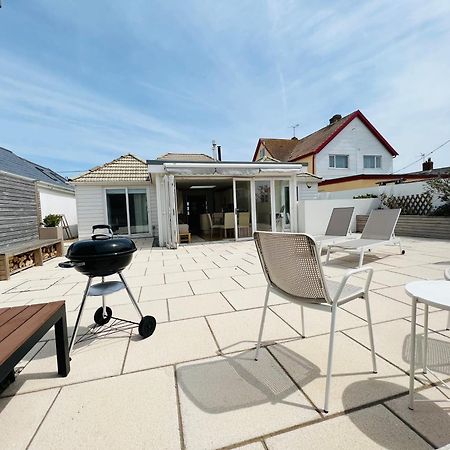Pass The Keys Fabulous Beach Front Holiday Location Lydd Екстер'єр фото