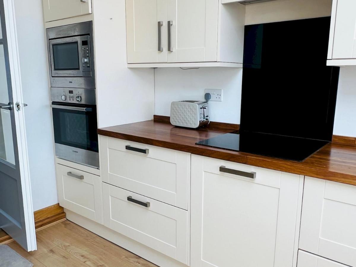 Pass The Keys Fabulous Beach Front Holiday Location Lydd Екстер'єр фото